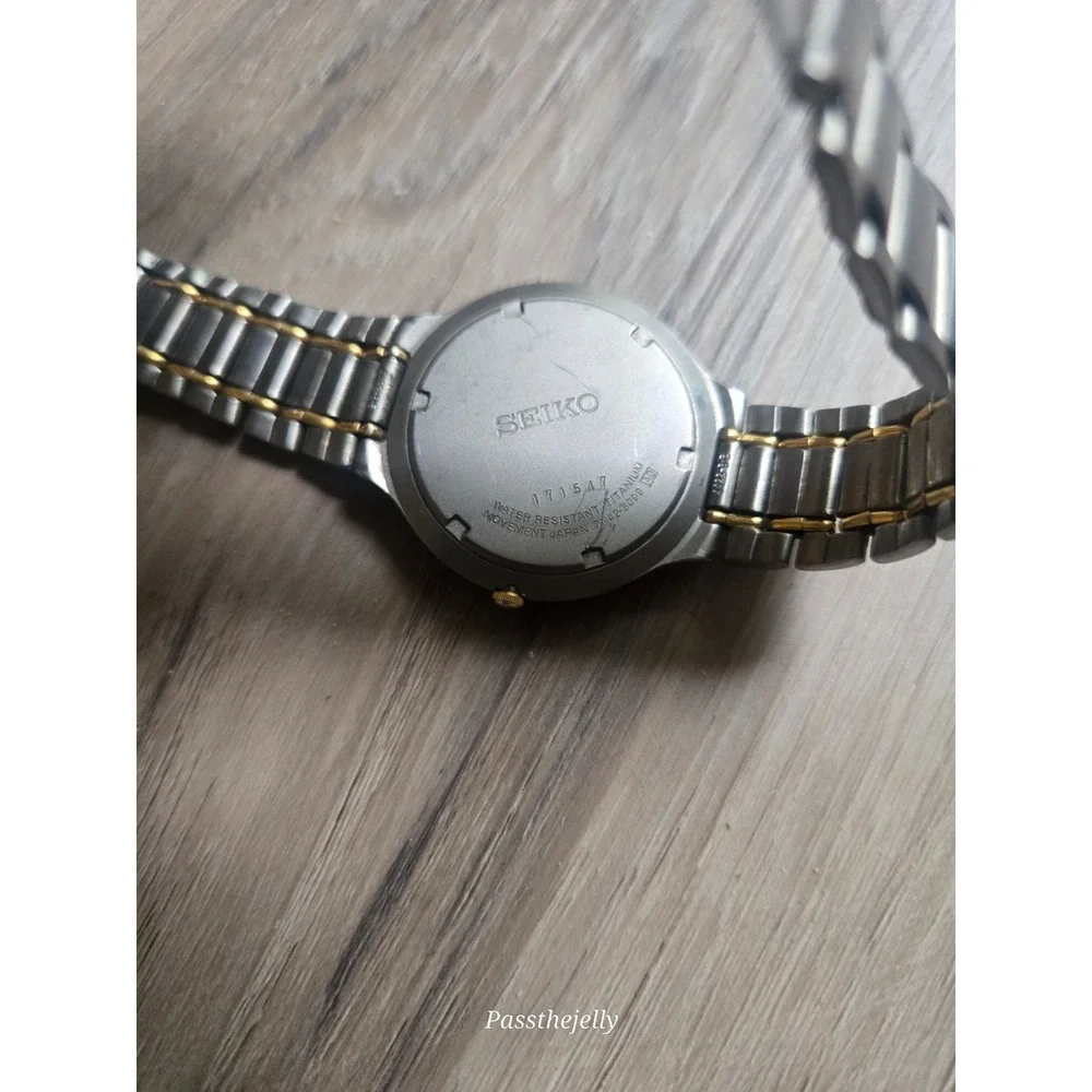 Seiko Titanium Watch Mens Blue Sunburst Dial Two Tone Quartz Minimalist